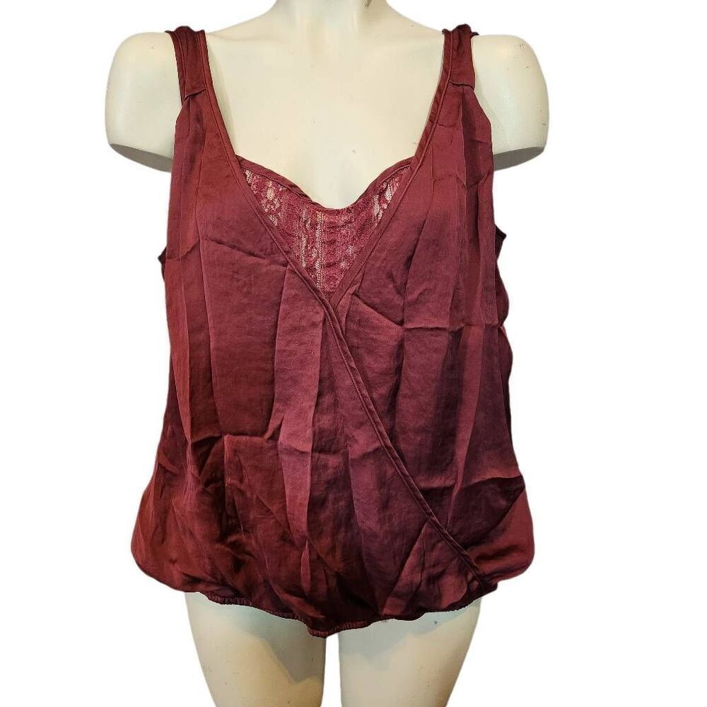 Women's Maurices Burgundy Satin Sleeveless Blouse‎ Size XL